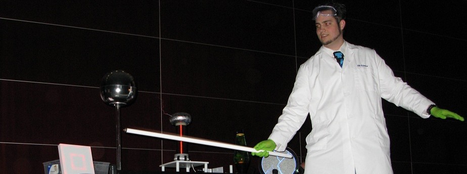 The Magic of a Tesla Coil on stage!
